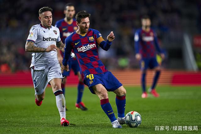 意甲-莱奥破门特奥建功 AC米兰2-1客胜科莫