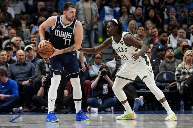 曼晚用FM模拟曼城冬窗操作：引进博尼法斯